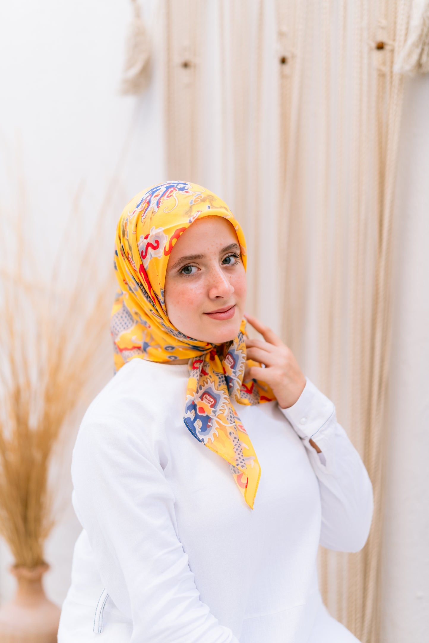 Sun pop scarf