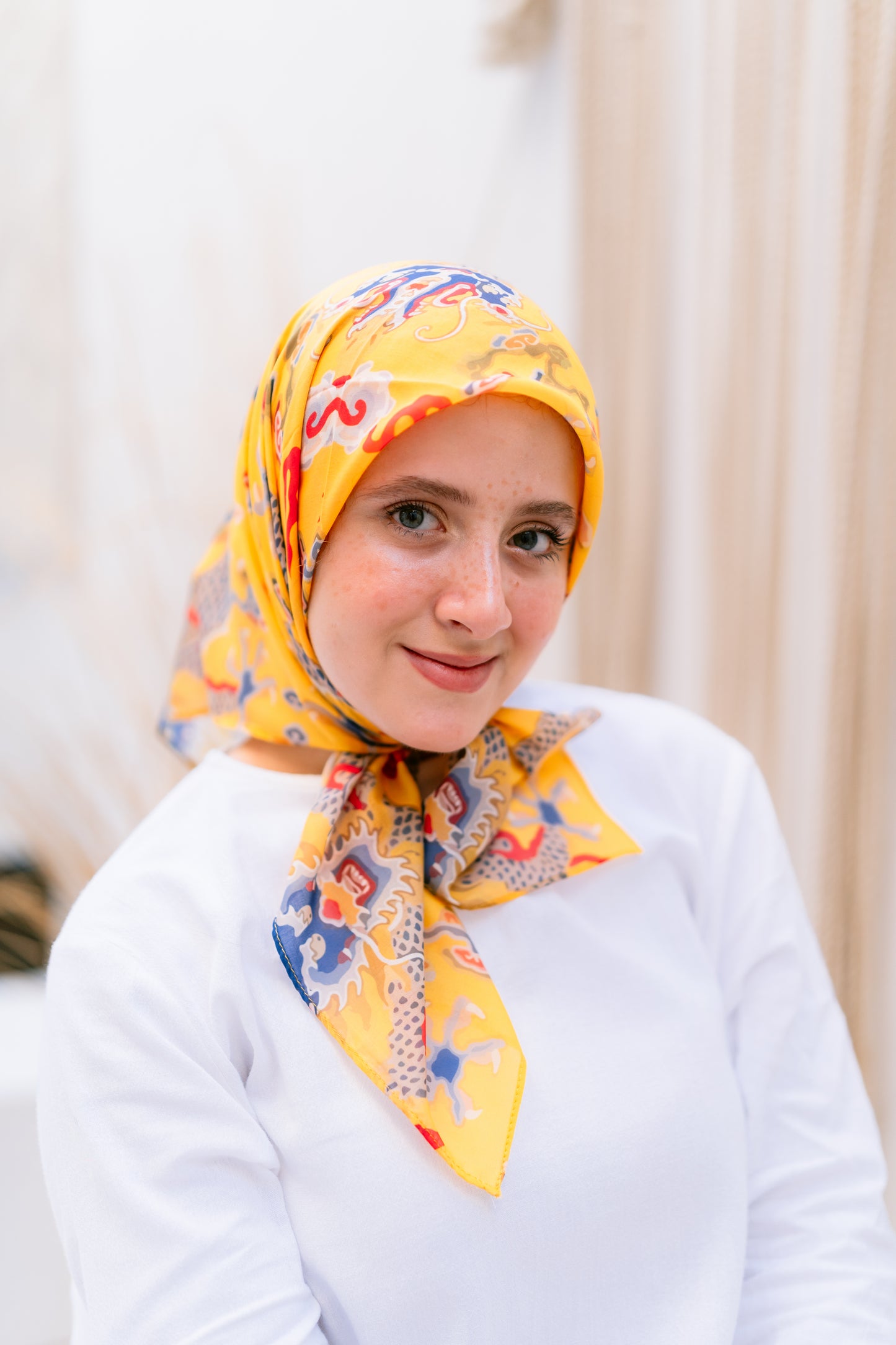 Sun pop scarf
